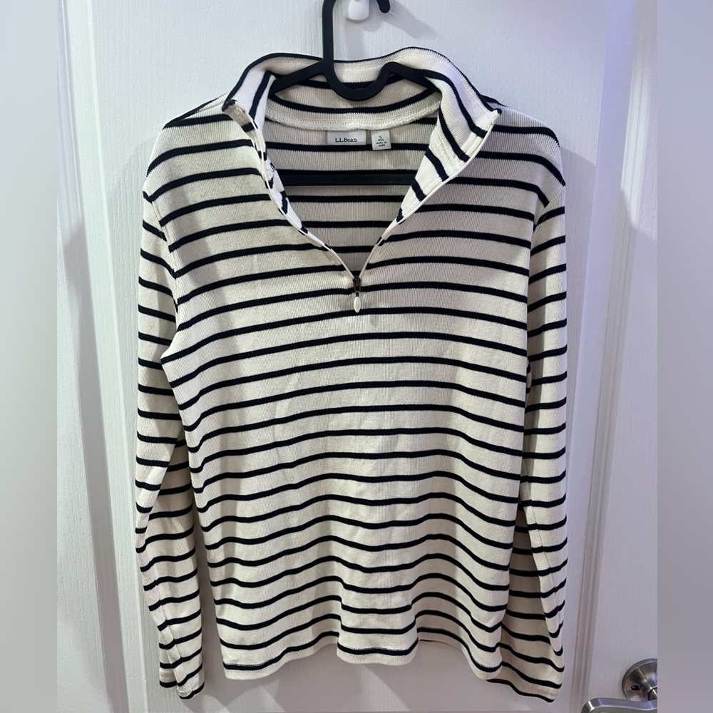 LL Bean Striped quarter zip size small outdoorsy, cozy, winter